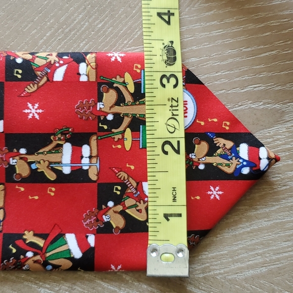 Hallmark Yule Tie Greetings by MMG necktie - Picture 3 of 5